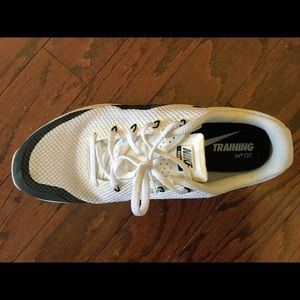 Nike men’s sneakers